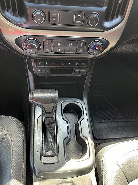 Used 2021 GMC Canyon AT4 w/ Driver Alert Package AWD/4WD image 11