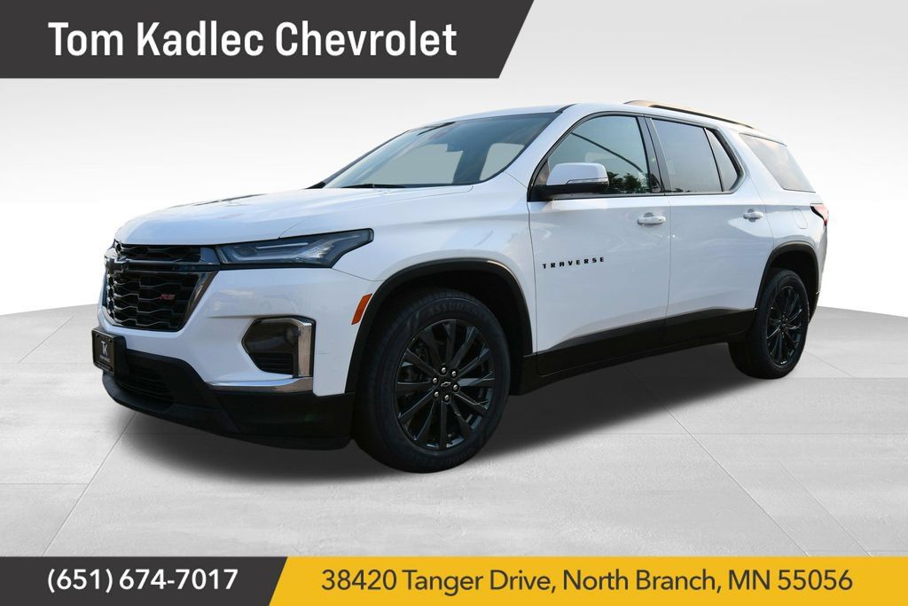 Used 2023 Chevrolet Traverse RS w/ LPO, Floor Liner Package AWD/4WD image 1