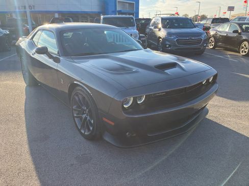 Used 2023 Dodge Challenger R/T Scat Pack image 1