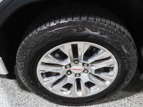 Used 2022 GMC Sierra 1500 Denali image 11