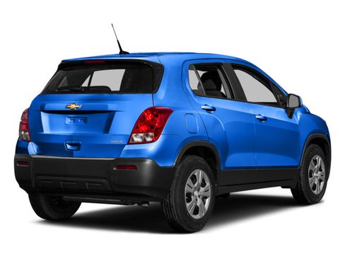 Used 2016 Chevrolet Trax LS AWD/4WD image 2