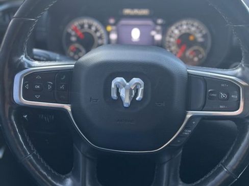 Used 2019 RAM 1500 Laramie image 16