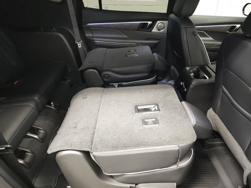 New 2026 Buick Enclave Avenir AWD/4WD image 12
