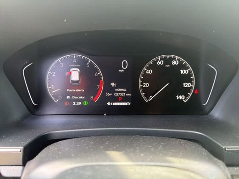 Used 2023 Honda Pilot TrailSport image 13