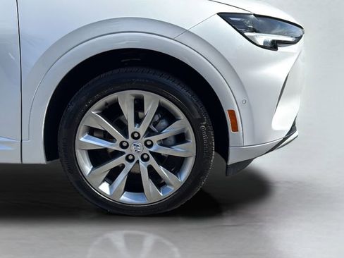 Used 2023 Buick Envision Avenir image 21