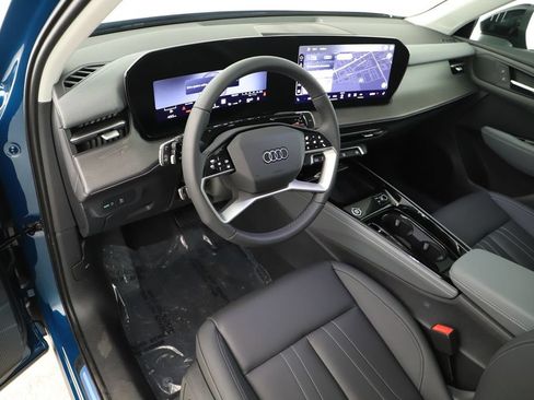 New 2026 Audi Q3 quattro 2.0T AWD/4WD image 15