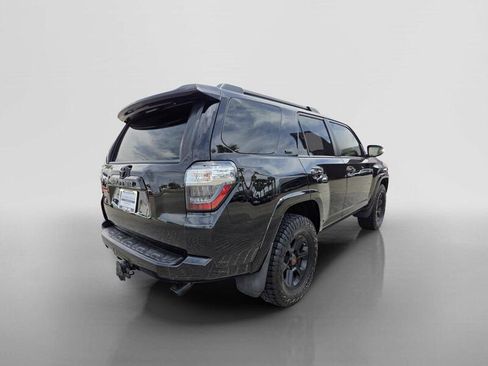 Used 2019 Toyota 4Runner SR5 Premium AWD/4WD image 5