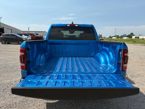 Used 2024 RAM 1500 Laramie AWD/4WD image 23