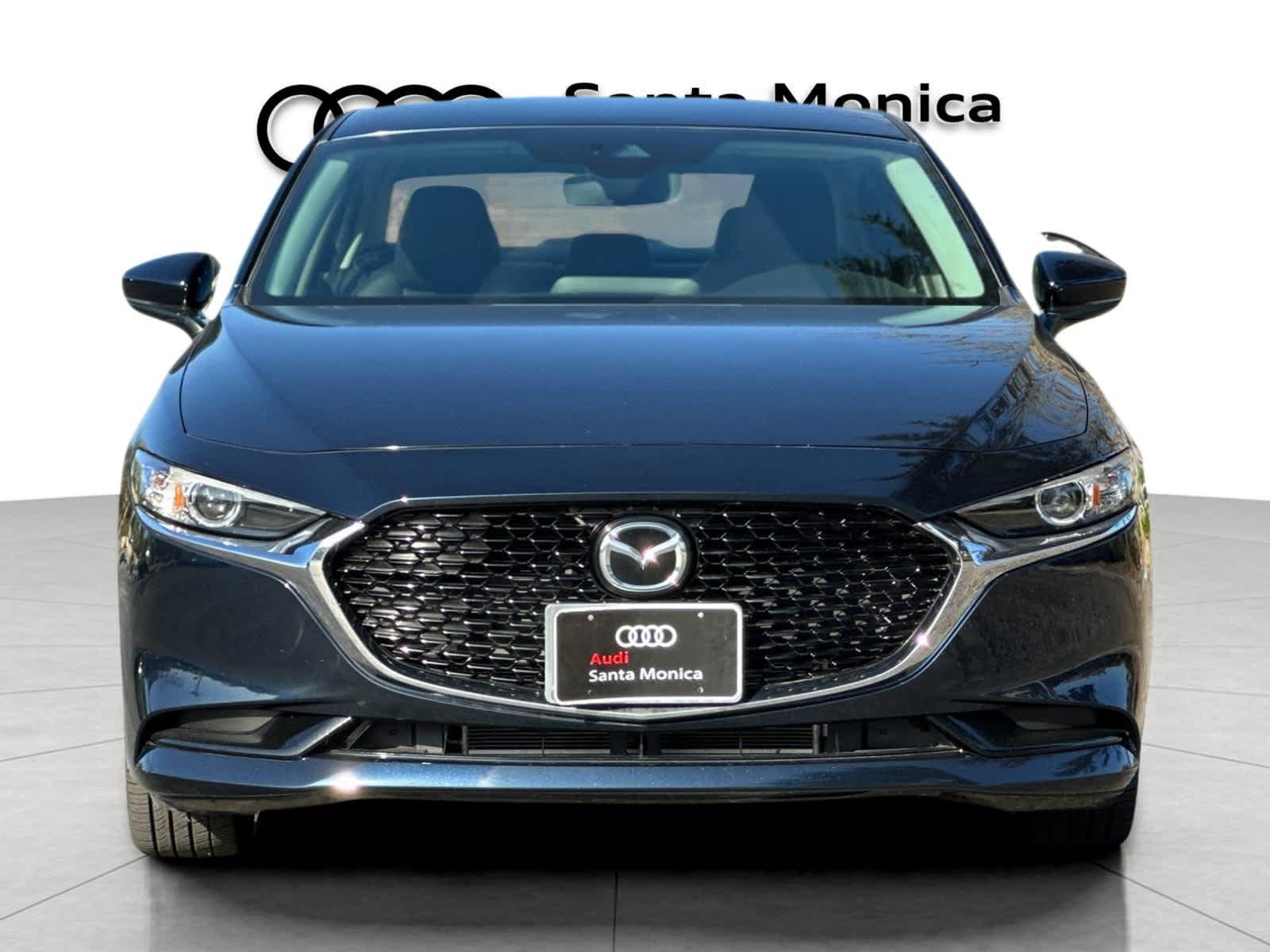 Used 2019 MAZDA MAZDA3 Sedan w/ Preferred Package FWD image 10