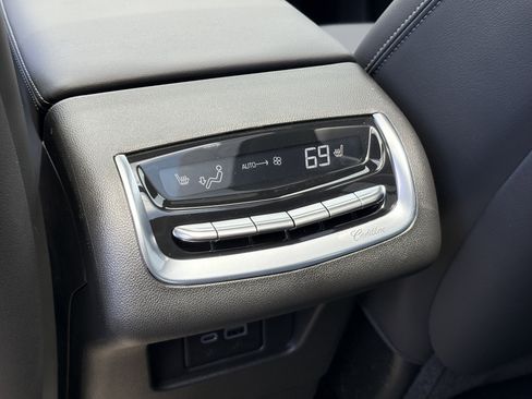 New 2025 Cadillac XT6 Premium Luxury w/ Technology Package image 15