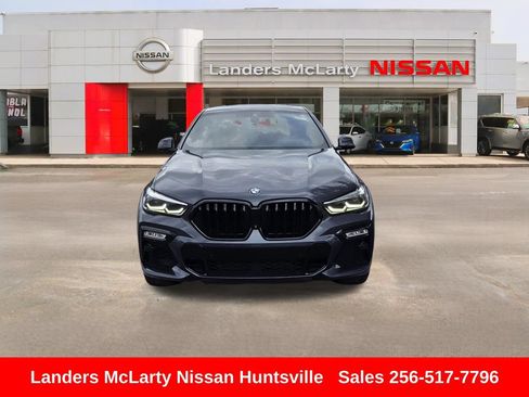 Used 2021 BMW X6 xDrive40i w/ M Sport Package AWD/4WD image 11