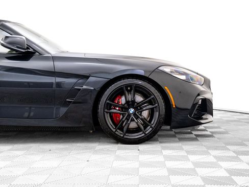 Used 2022 BMW Z4 M40i w/ Premium Package image 36