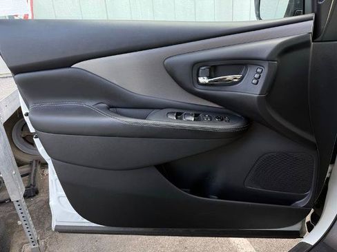 Certified 2023 Nissan Murano SL w/ SL Moonroof Package FWD image 20