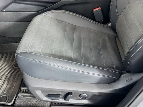 Used 2023 Mitsubishi Outlander SE image 26