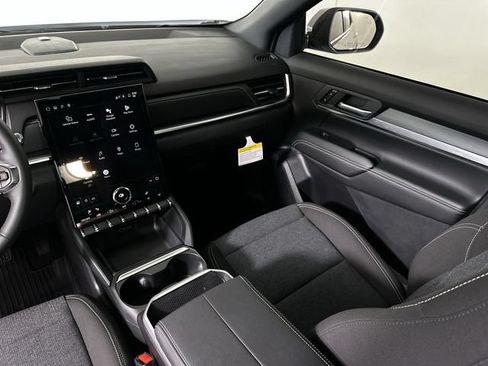 New 2026 GMC Terrain Elevation w/ Black Edition AWD/4WD image 22