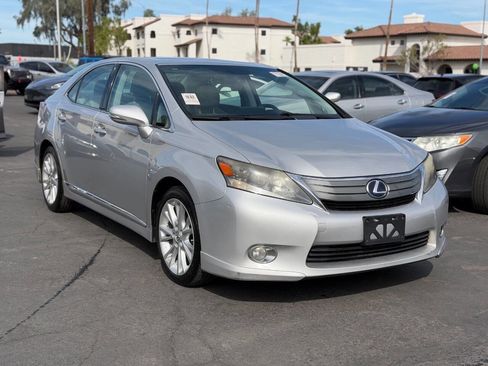 Used 2010 Lexus HS 250h image 2