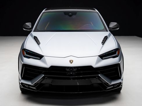 Used 2024 Lamborghini Urus Performante AWD/4WD image 6