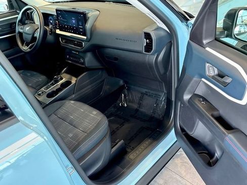 Used 2025 Ford Bronco Sport Heritage AWD/4WD image 40