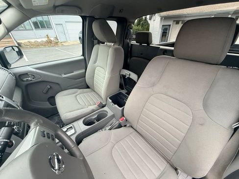 Used 2019 Nissan Frontier S image 19