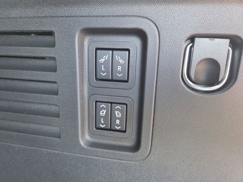 New 2026 Buick Enclave Sport Touring w/ Power Package image 19