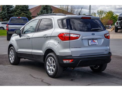 Used 2020 Ford EcoSport SE w/ SE Convenience Package image 5