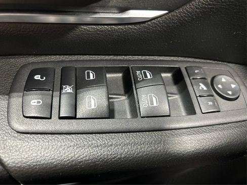 Used 2024 RAM 1500 Big Horn AWD/4WD image 30