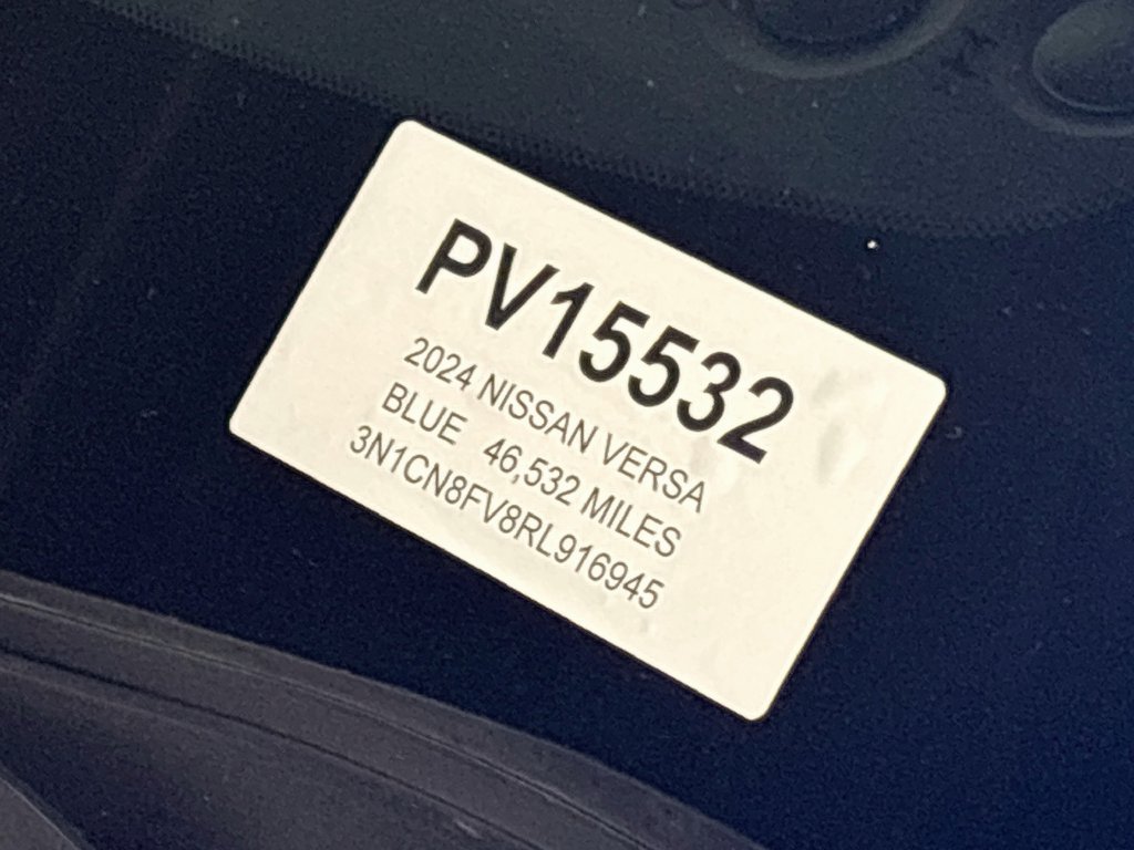Used 2024 Nissan Versa SR FWD image 24
