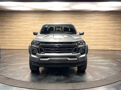 Used 2025 Chevrolet Colorado Trail Boss image 17