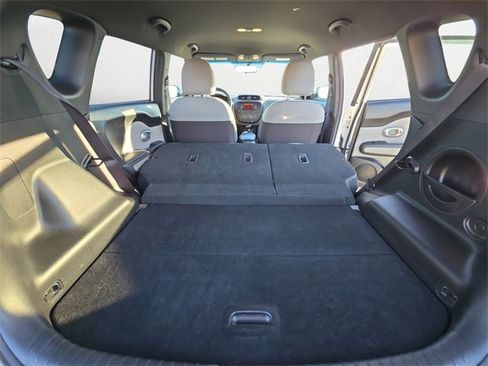 Used 2016 Kia Soul image 21