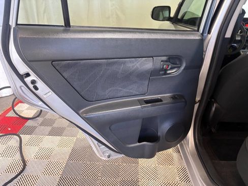 Used 2012 Scion xB image 9