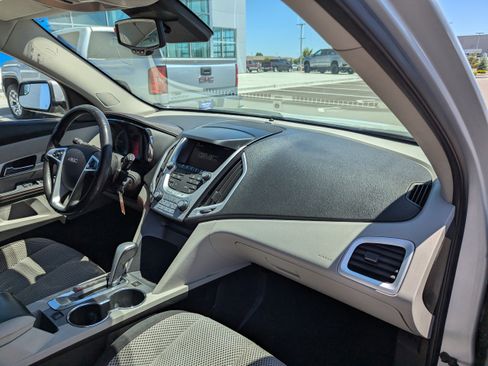 Used 2012 GMC Terrain SLE FWD image 37