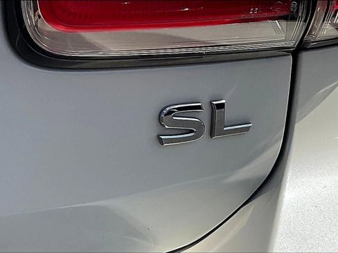 Used 2017 Nissan Armada SL image 8