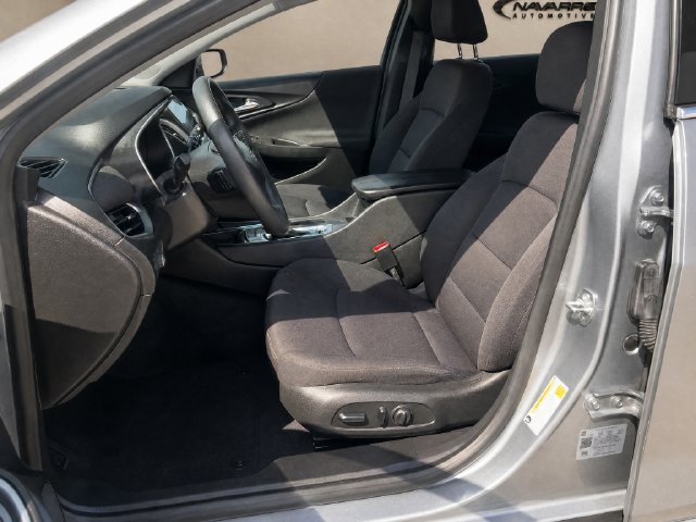 Used 2024 Chevrolet Malibu LT FWD image 12