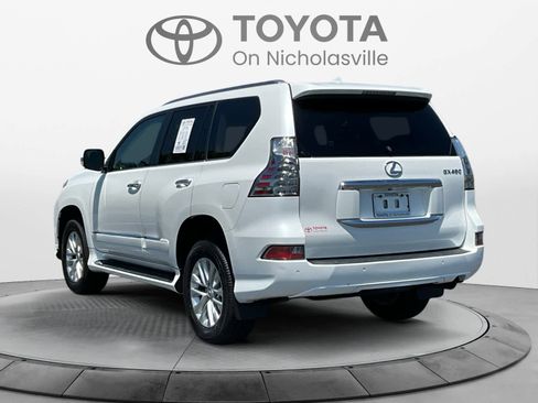 Used 2018 Lexus GX 460 Premium w/ Premium Package AWD/4WD image 4