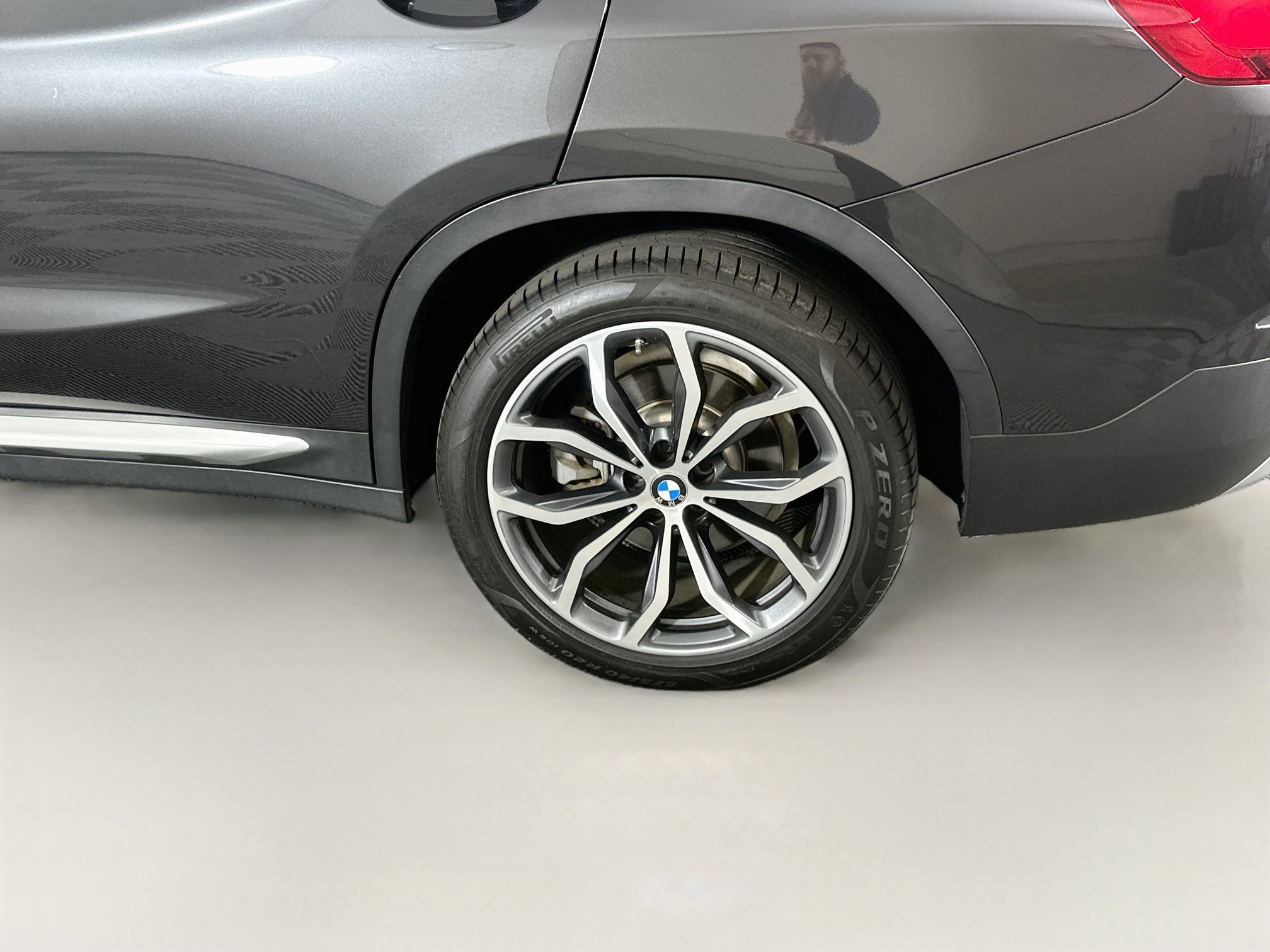 Used 2019 BMW X4 xDrive30i w/ Premium Package AWD/4WD image 11