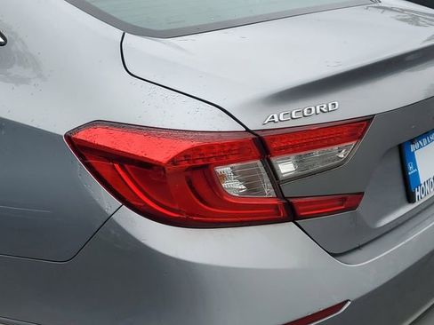 Used 2019 Honda Accord EX-L image 8