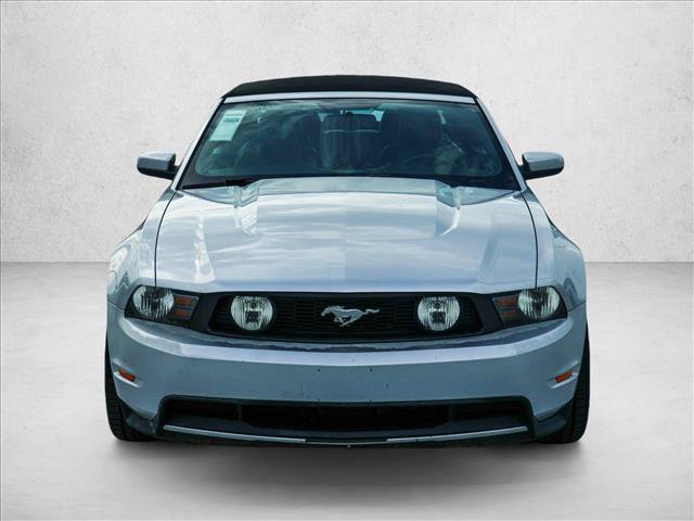 Used 2011 Ford Mustang GT Premium w/ Comfort Pkg RWD image 2