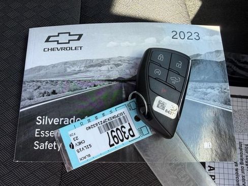 Certified 2023 Chevrolet Silverado 1500 LT AWD/4WD image 39