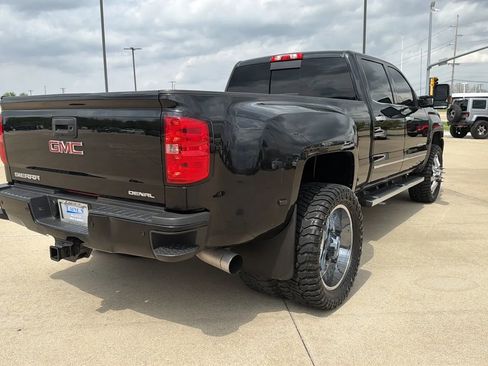 Used 2015 GMC Sierra 3500 Denali w/ Duramax Plus Package image 25