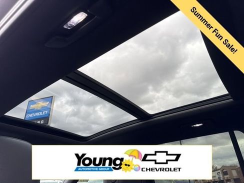 New 2026 Chevrolet Equinox ACTIV w/ Convenience Package III AWD/4WD image 16