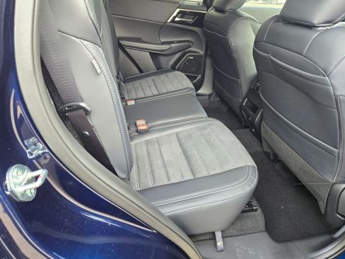New 2026 Mitsubishi Outlander SE AWD/4WD image 7