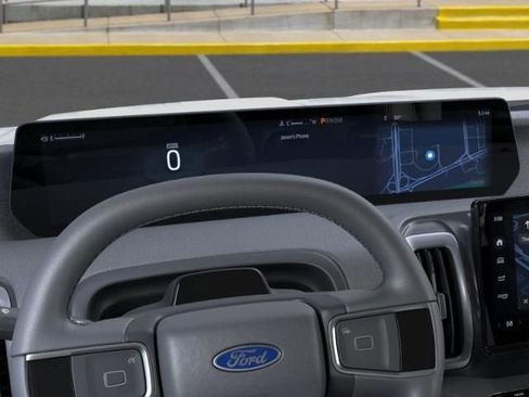 New 2025 Ford Expedition Active image 13