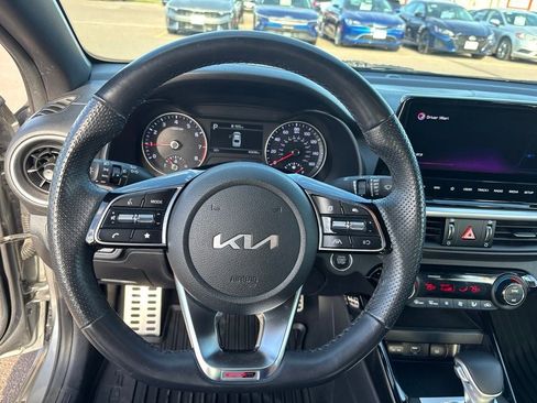 Used 2022 Kia Forte GT-Line FWD image 16