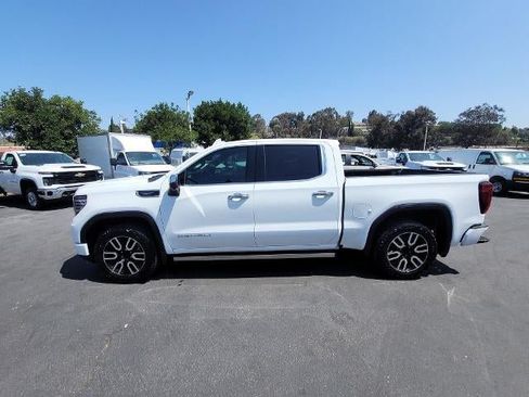 Used 2024 GMC Sierra 1500 Denali AWD/4WD image 5