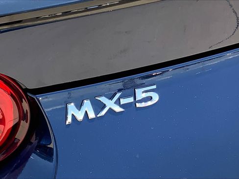 Certified 2025 MAZDA MX-5 Miata Grand Touring RWD image 27