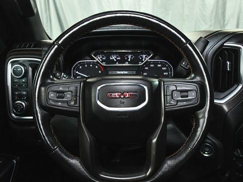 Used 2022 GMC Sierra 1500 AT4 image 28