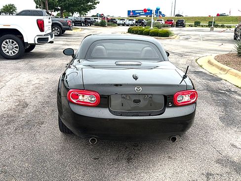 Used 2011 MAZDA MX-5 Miata Grand Touring RWD image 8
