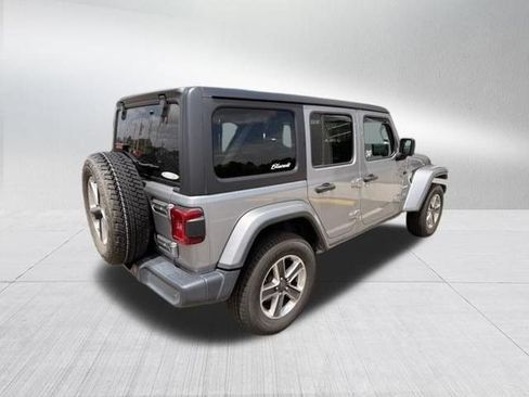 Used 2020 Jeep Wrangler Unlimited Sahara AWD/4WD image 2