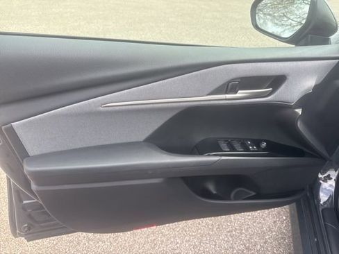 Used 2025 Toyota Camry LE image 22