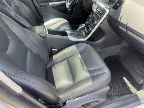 Used 2015 Volvo V60 T5 Premier AWD/4WD image 16